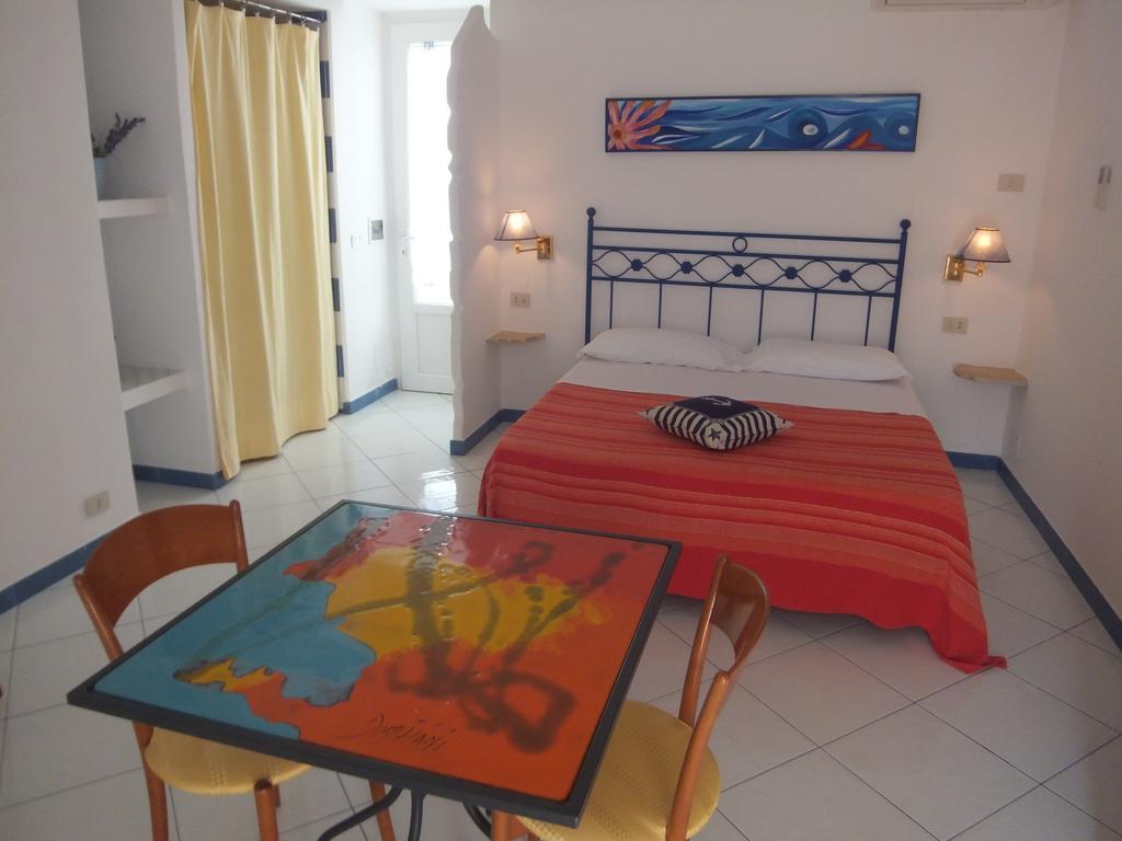 Villa Flavia - Adults Only Ponza Luaran gambar